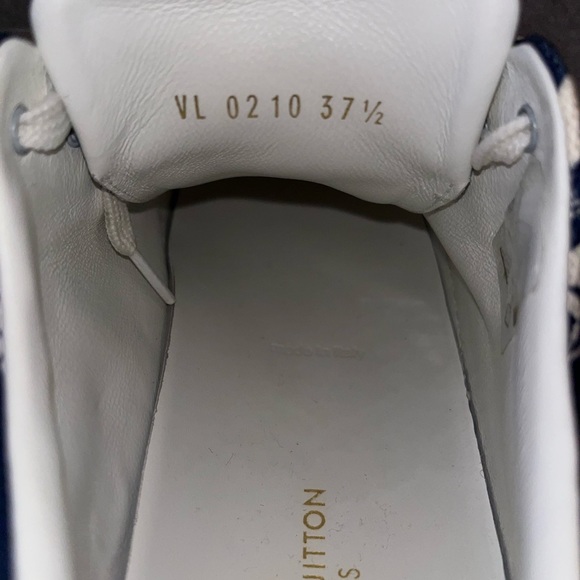 Authentic Louis Vuitton Sneakers 7.5 - Picture 10 of 11
